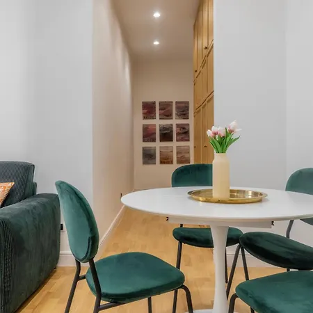 Suite 23 Apartment , Roma-2